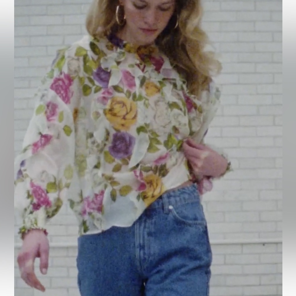 Floral Zara shirt - never worn!!!